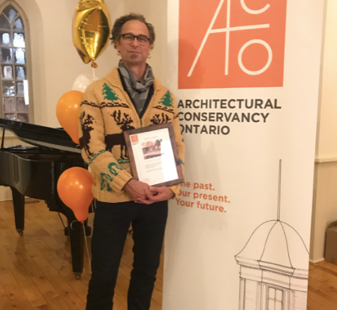 <p>Paul Elter accepted the award on behalf<br />
of the A-Frame Association. (Submitted Photo)</p>
